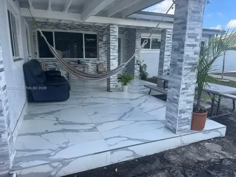 19700 NW 6th Place Miami Gardens FL 33169