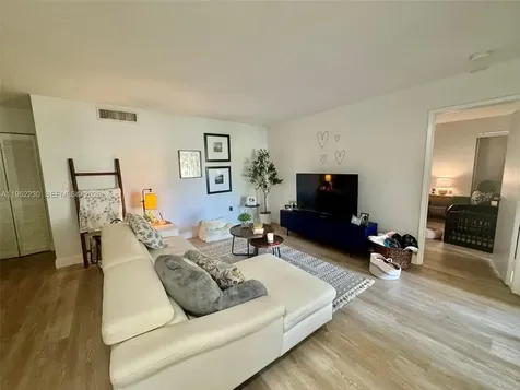 8810 SW 123rd Court Miami FL 33186