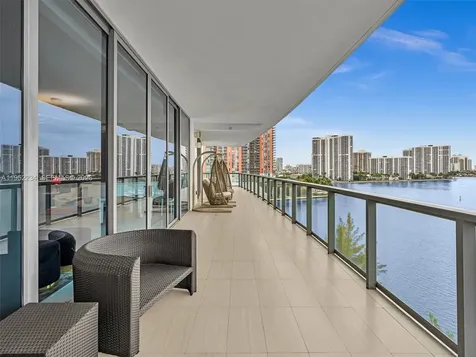 3300 NE 188th Street Aventura FL 33180