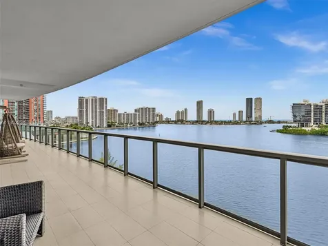 3300 NE 188th Street Aventura FL 33180
