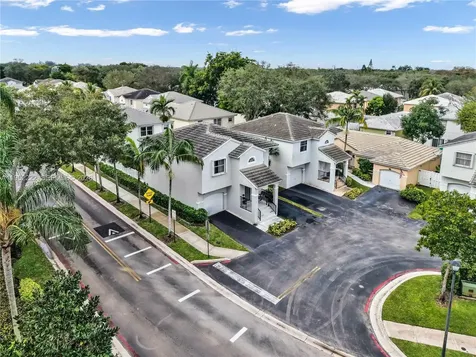9831 NW 2nd Street Plantation FL 33324