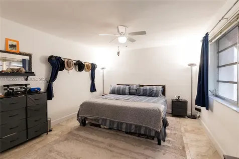 9490 SW 77th Avenue Miami FL 33156
