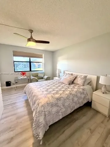 10405 Sunrise Lakes Boulevard Sunrise FL 33322