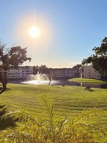 10405 Sunrise Lakes Boulevard Sunrise FL 33322