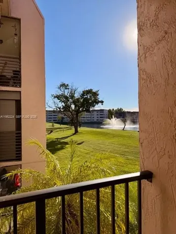 10405 Sunrise Lakes Boulevard Sunrise FL 33322