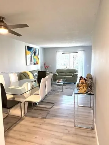 10405 Sunrise Lakes Boulevard Sunrise FL 33322