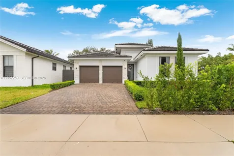 19410 SW 124th Court Miami FL 33177