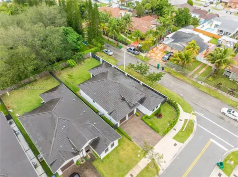19410 SW 124th Court Miami FL 33177