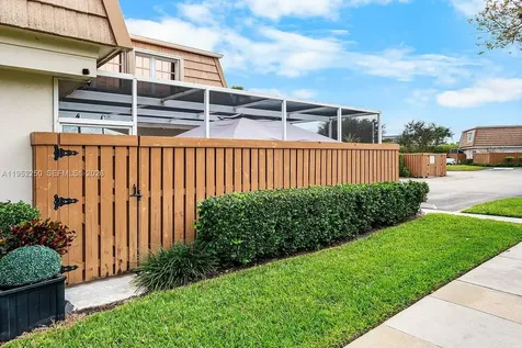 11625 Winchester Drive Palm Beach Gardens FL 33410