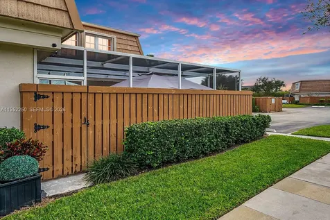 11625 Winchester Drive Palm Beach Gardens FL 33410