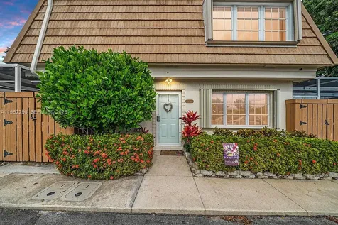 11625 Winchester Drive Palm Beach Gardens FL 33410