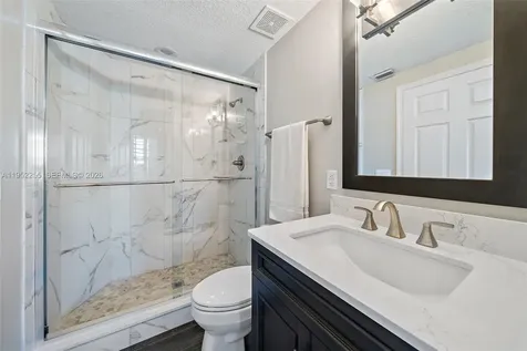 5800 NE Island Cove Way Hutchinson Island FL 34996