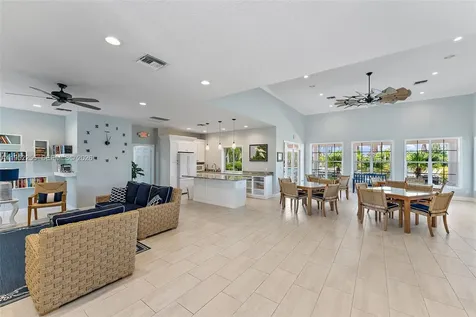 5800 NE Island Cove Way Hutchinson Island FL 34996