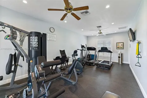 5800 NE Island Cove Way Hutchinson Island FL 34996