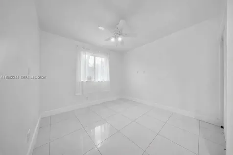2315 NW 60th Street Miami FL 33142
