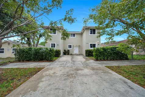 2315 NW 60th Street Miami FL 33142