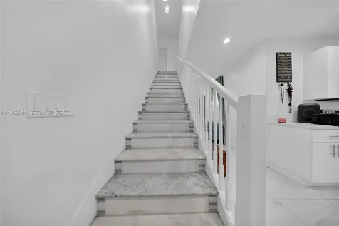 2315 NW 60th Street Miami FL 33142