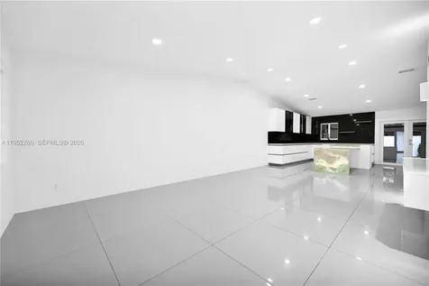 13284 SW 39th Street Miami FL 33175