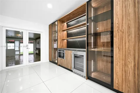 13284 SW 39th Street Miami FL 33175