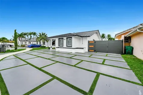 13284 SW 39th Street Miami FL 33175
