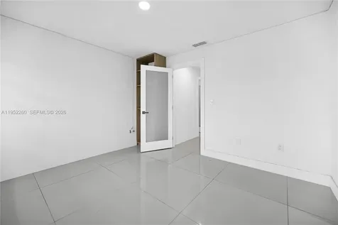 13284 SW 39th Street Miami FL 33175