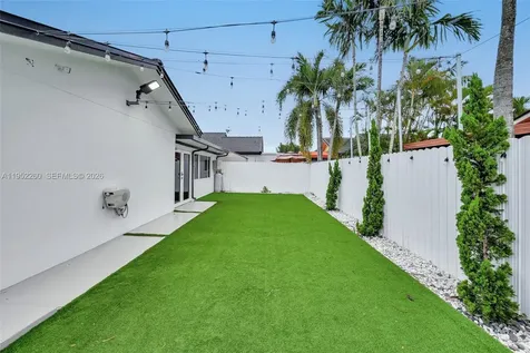 13284 SW 39th Street Miami FL 33175