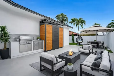 13284 SW 39th Street Miami FL 33175