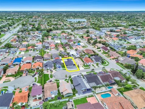 13284 SW 39th Street Miami FL 33175
