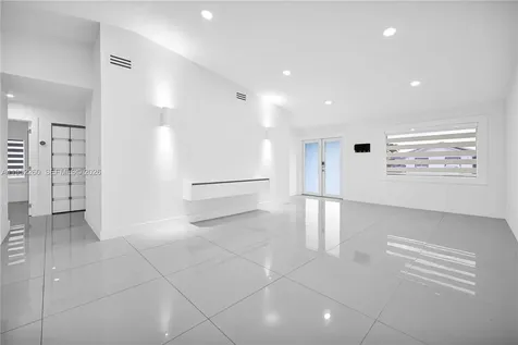13284 SW 39th Street Miami FL 33175