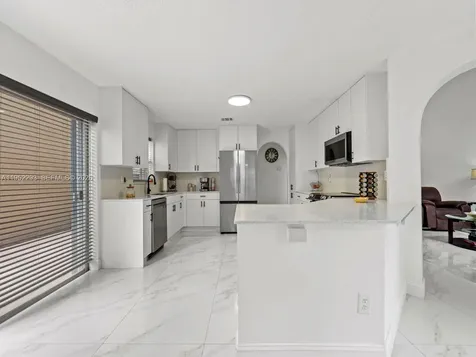 15626 SW 100th Terrace Miami FL 33196