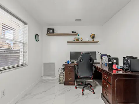 15626 SW 100th Terrace Miami FL 33196