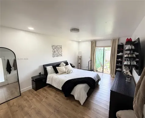 1100 SW 109th Avenue Pembroke Pines FL 33025