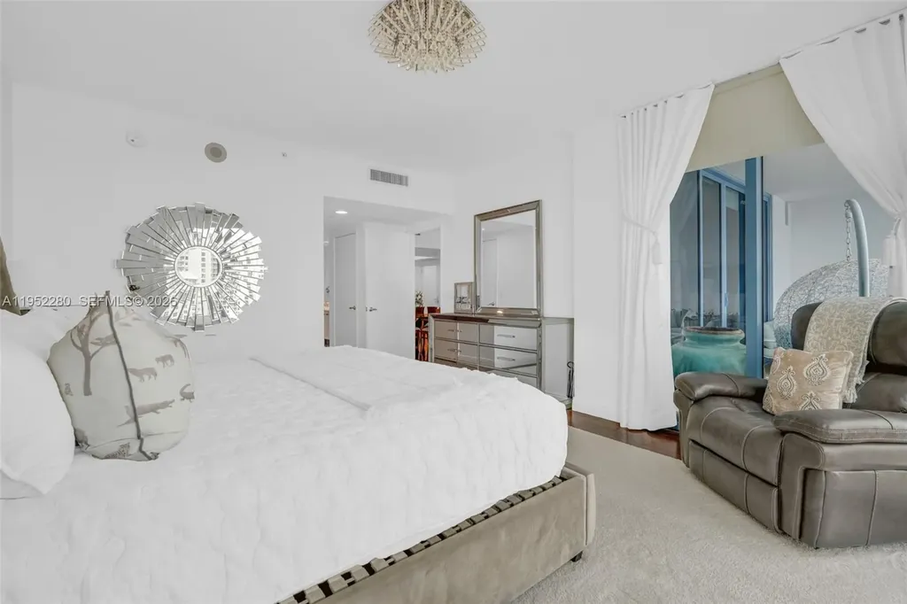 333 Las Olas Way Fort Lauderdale FL 33301