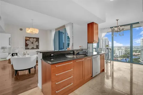 333 Las Olas Way Fort Lauderdale FL 33301