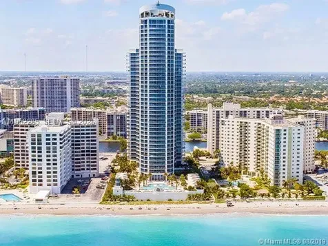 3101 S Ocean Drive Hollywood FL 33019