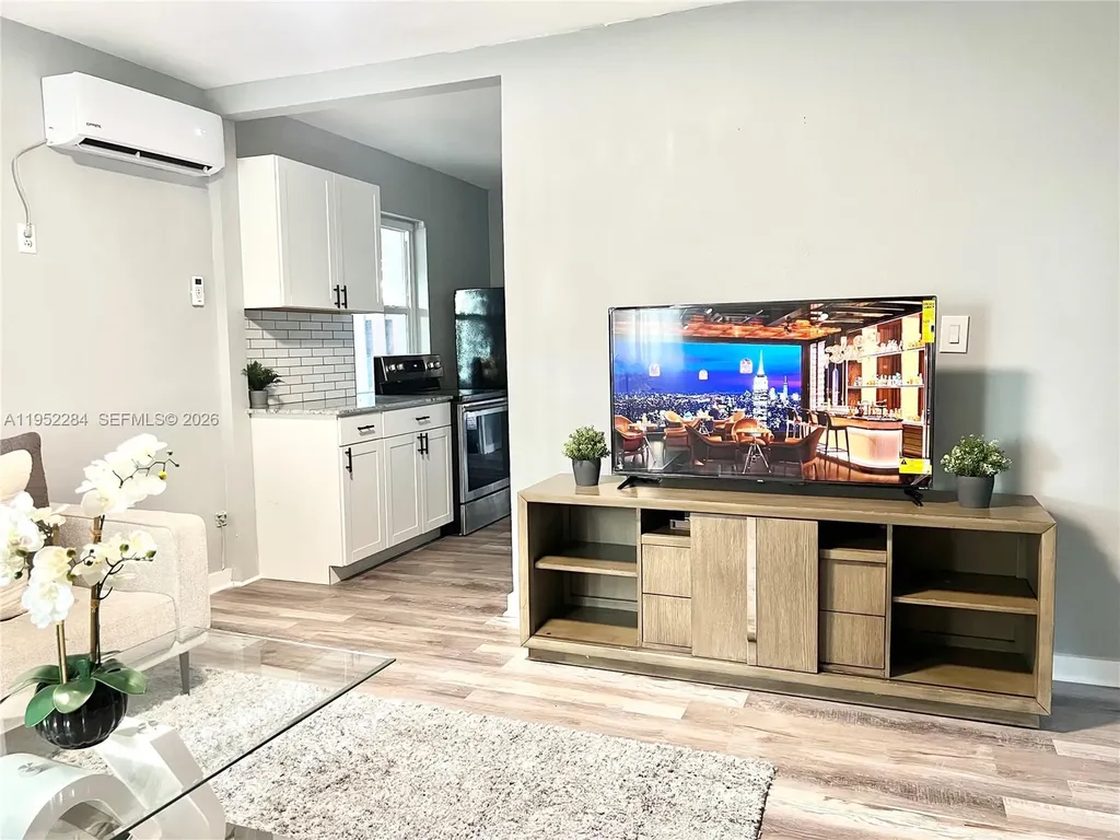 436 NW 15th Avenue Fort Lauderdale FL 33311