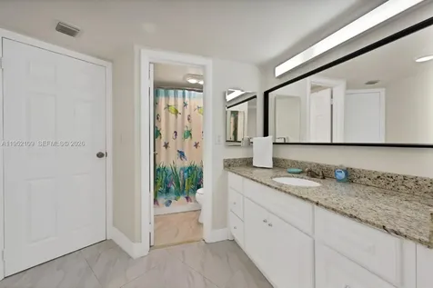 3101 N Country Club Drive Aventura FL 33180