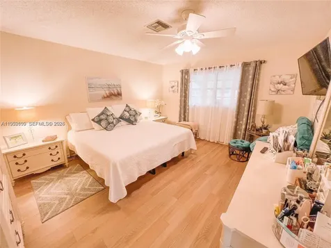 319 Colony Lane Fort Pierce FL 34982