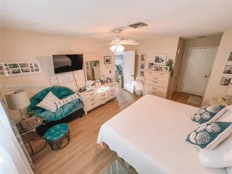 319 Colony Lane Fort Pierce FL 34982
