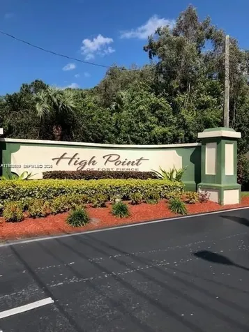 319 Colony Lane Fort Pierce FL 34982