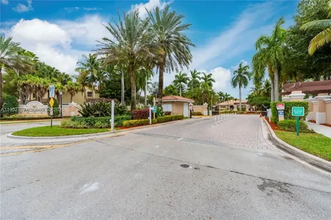 2540 SW 85th Terrace Miramar FL 33025