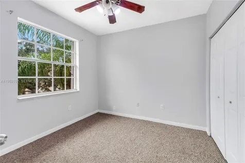 2540 SW 85th Terrace Miramar FL 33025
