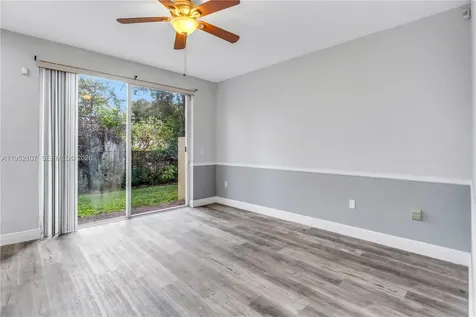 2540 SW 85th Terrace Miramar FL 33025