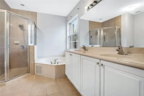 2540 SW 85th Terrace Miramar FL 33025