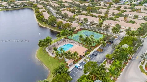 2540 SW 85th Terrace Miramar FL 33025