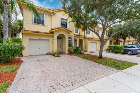 2540 SW 85th Terrace Miramar FL 33025