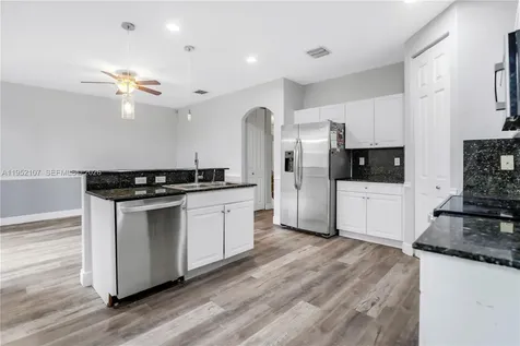 2540 SW 85th Terrace Miramar FL 33025