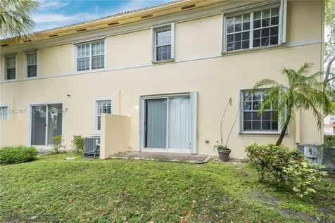 2540 SW 85th Terrace Miramar FL 33025