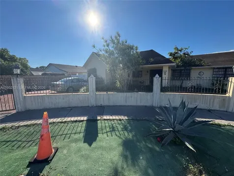 530 SW 101st Court Miami FL 33174