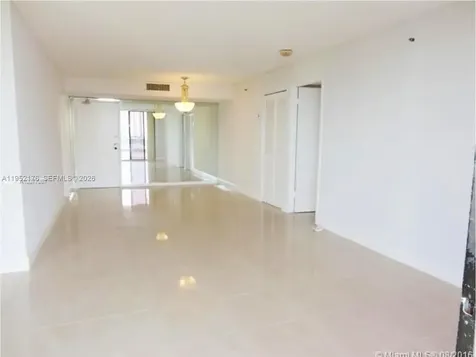 Sunny Isles Beach FL 33160
